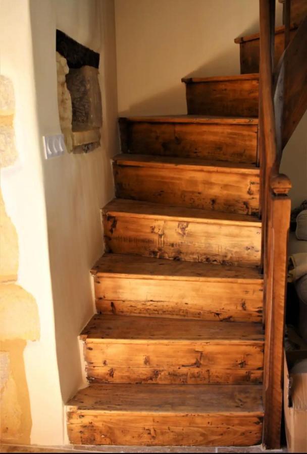 Joli Pour 5 Personnes : Chez Cherrie Saint-Julien-de-Lampon